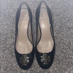 Authentic Tory Burch Janey black heel with Gold Accents